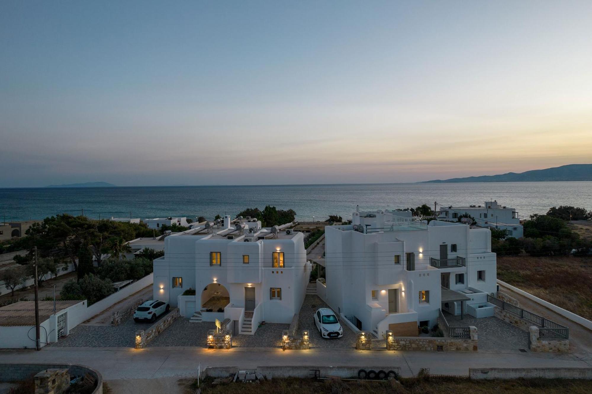 Helen Beach Front Luxury Villas Kastrákion Eksteriør bilde
